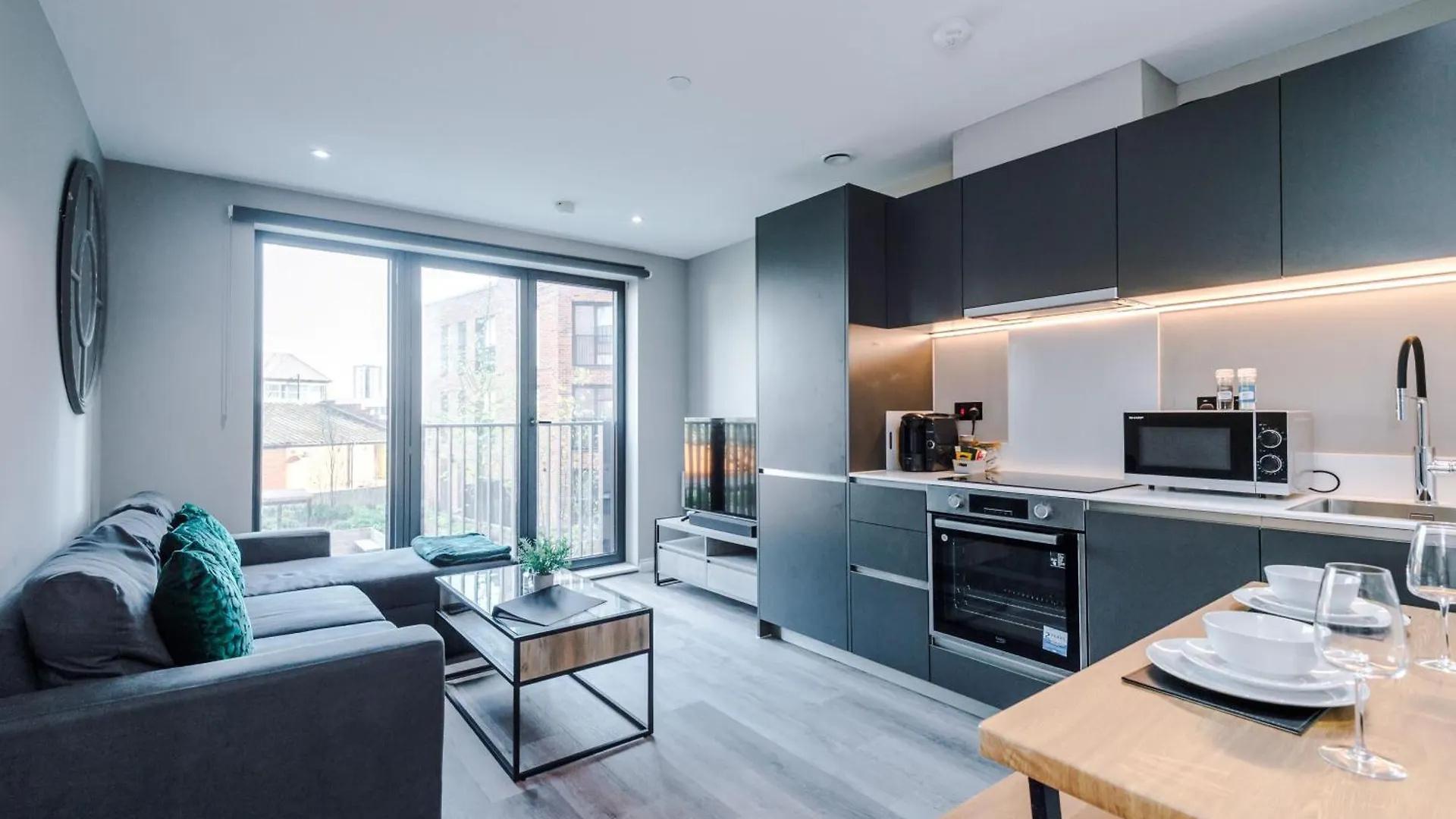 Stylish 1Br Apartment In Leeds City Centre